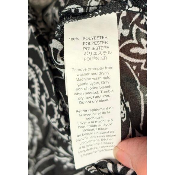 Gap Black and White Paisley Blouse, Patch Pockets, Long Sleeve, Size L - Picture 4 of 5